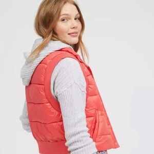 Offline by Aerie Puffer Vest | Calypso Red | Large